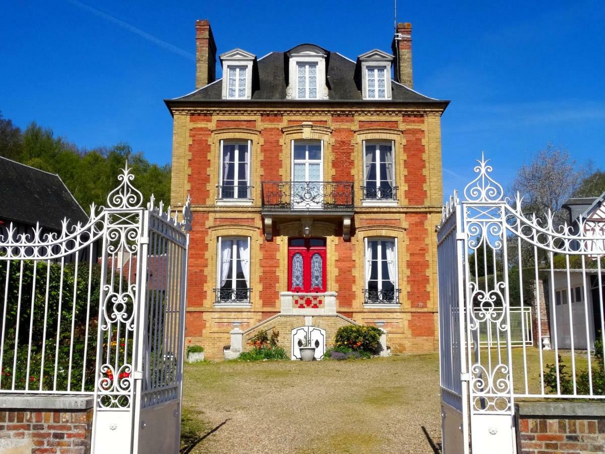 Villa L'Ajoussienne Exterior foto