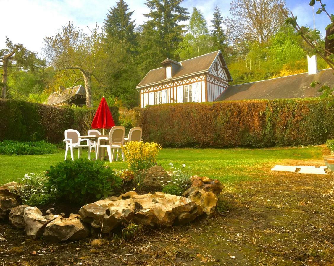 Villa L'Ajoussienne Exterior foto