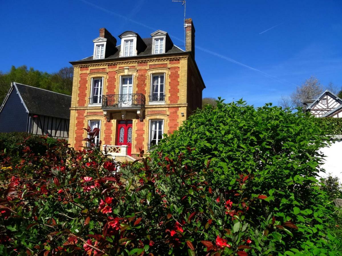 Villa L'Ajoussienne Exterior foto